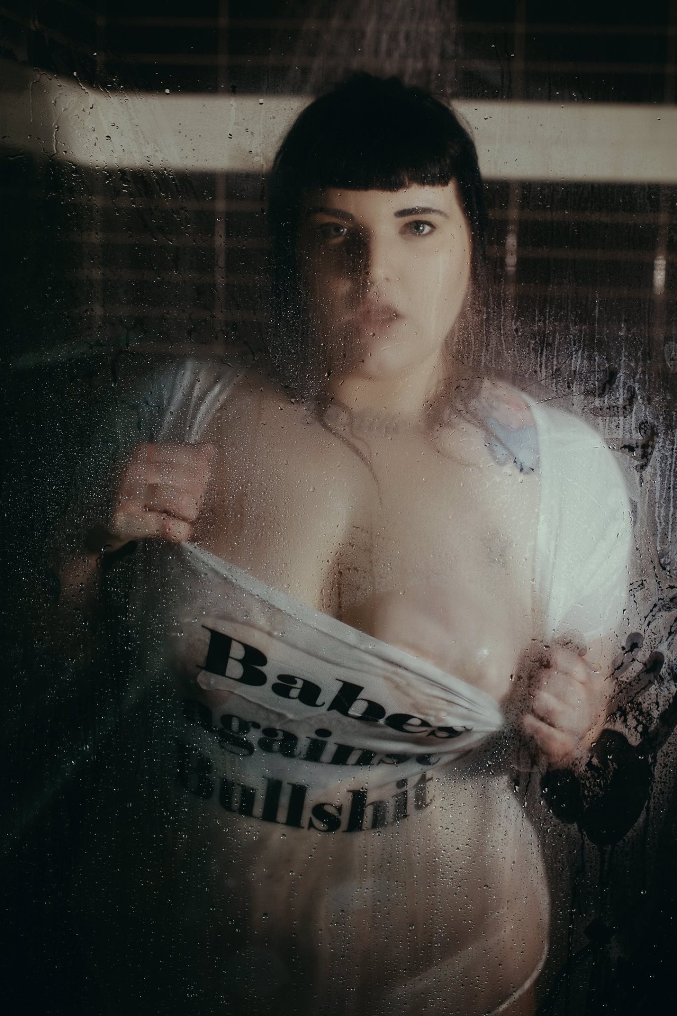 Features by Twyla Jones, Images with So Fresh So Clean, So Fresh So Clean images