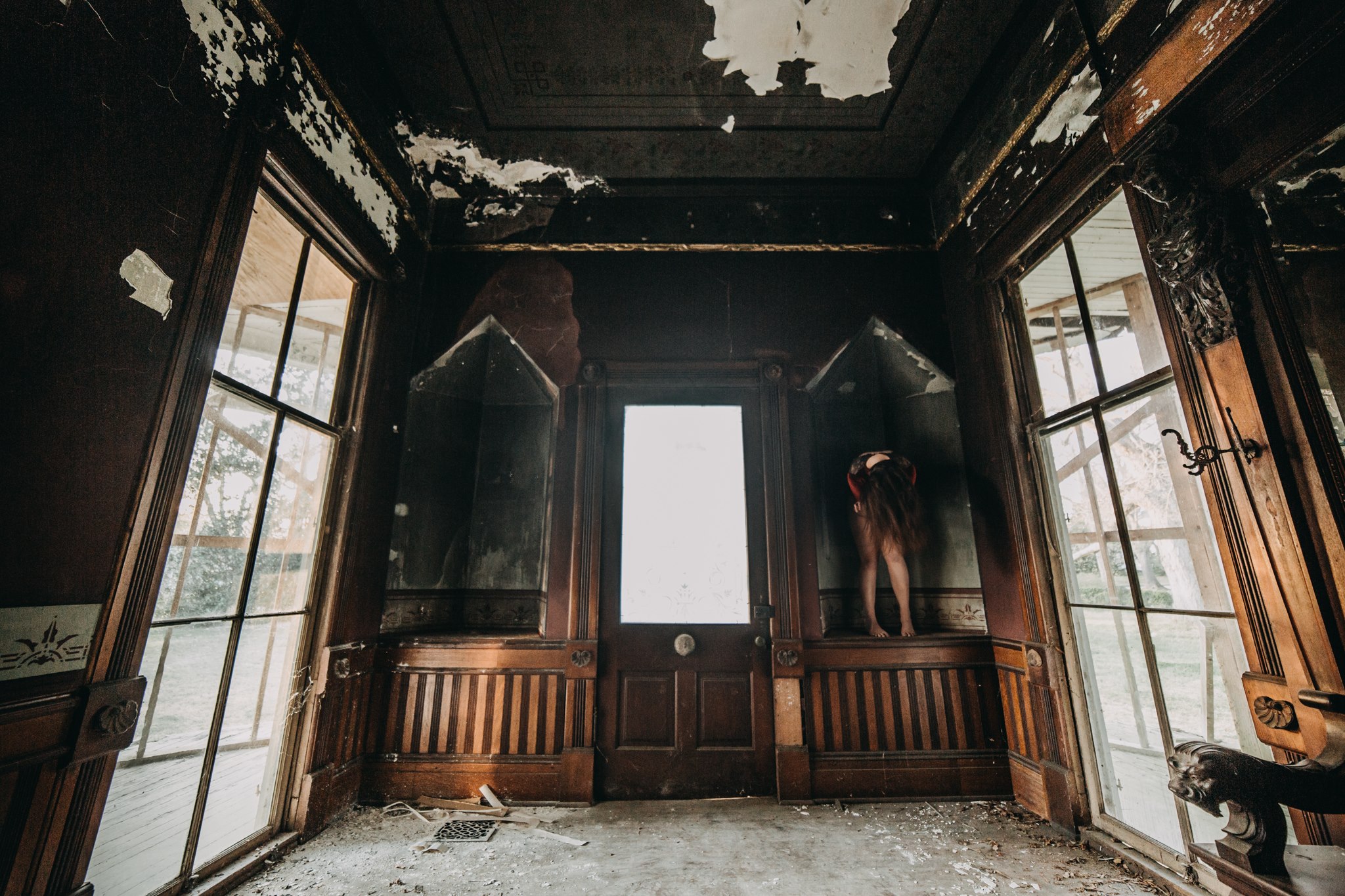 Haunted light Features by Twyla Jones, Haunted light images