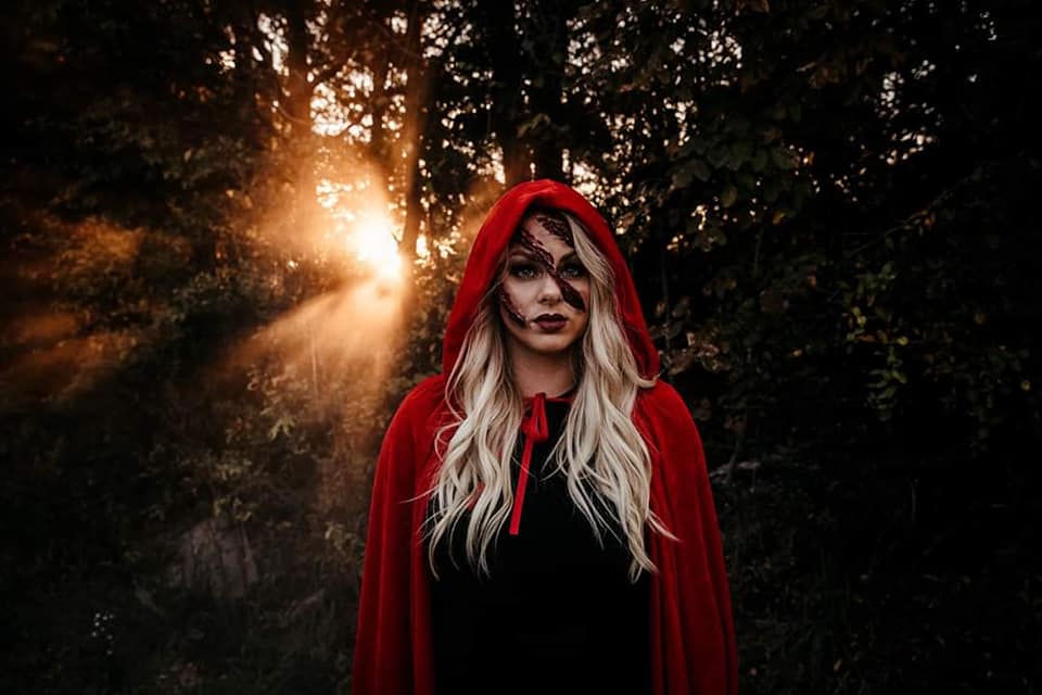 Haunted light Features by Twyla Jones, Haunted light images