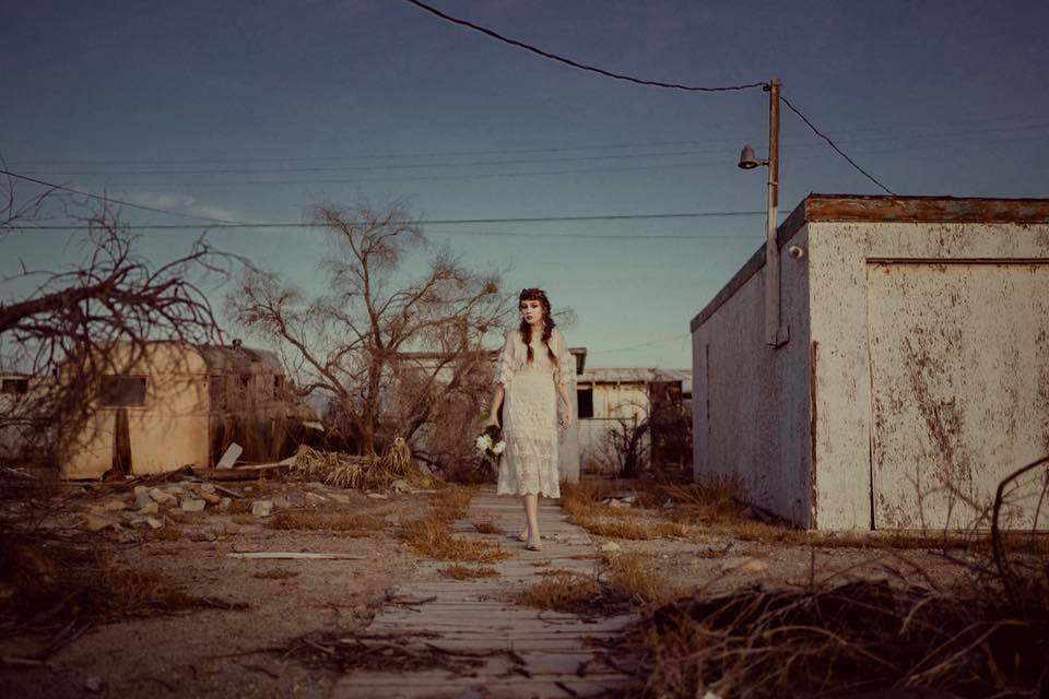 When You're Strange Features by Twyla Jones, Images of Strange features, Strange photos