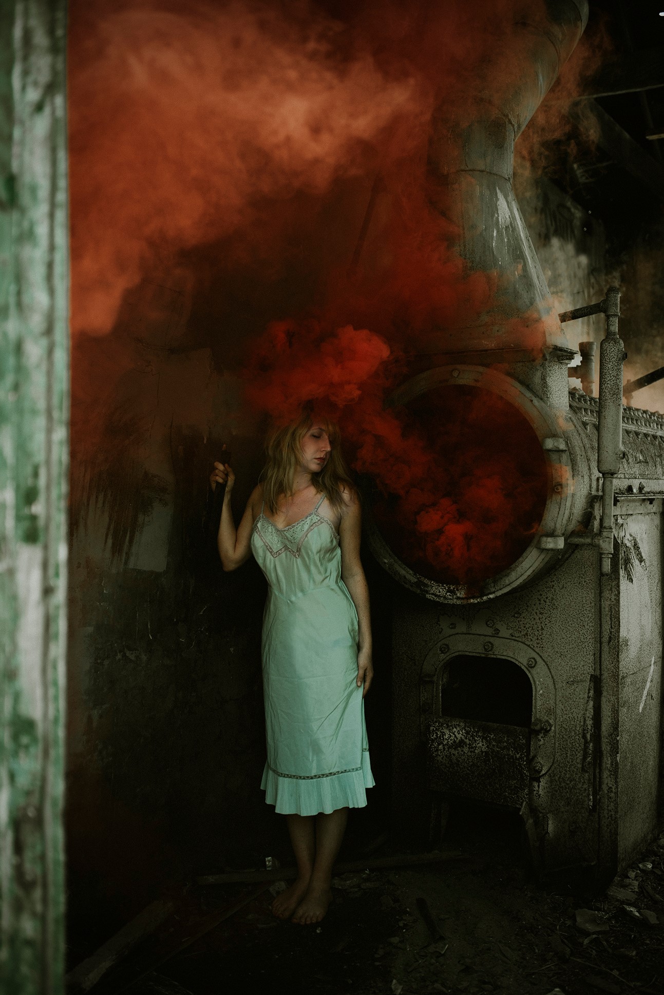 When You're Strange Features by Twyla Jones, Images of Strange features, Strange photos